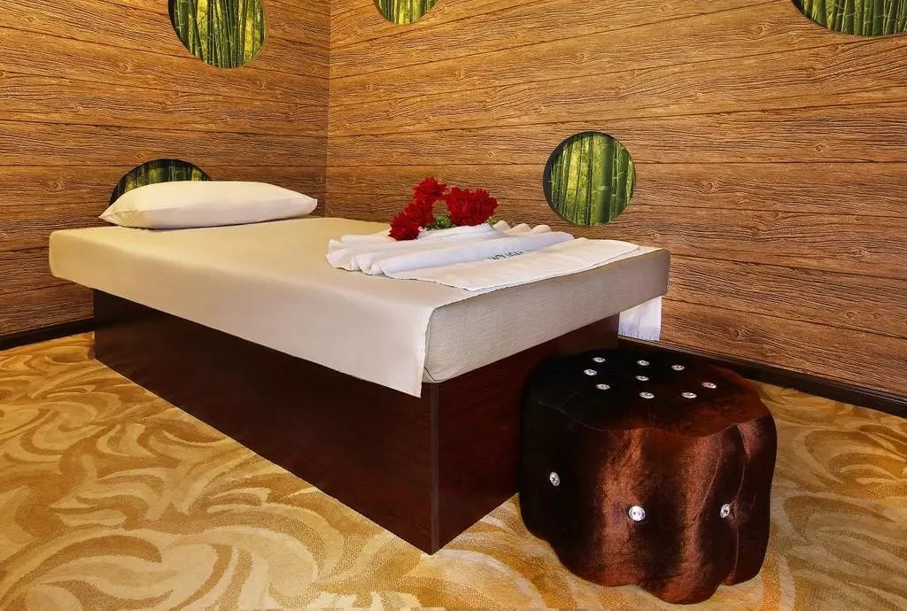 hotel holiday inn downtown dubai_shabavizparvaz_13.jpg